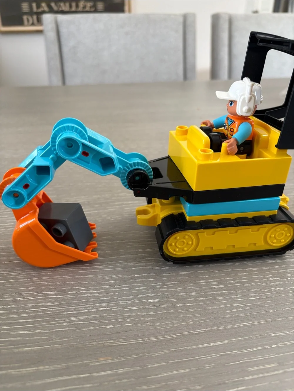 Lego Duplo excavator & dump truck
